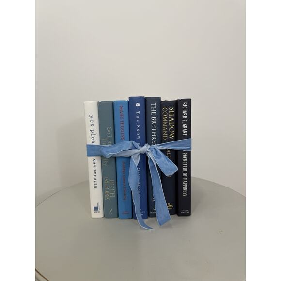 Vintage ombré effect blue Decorative Book collection - Picture 7 of 7